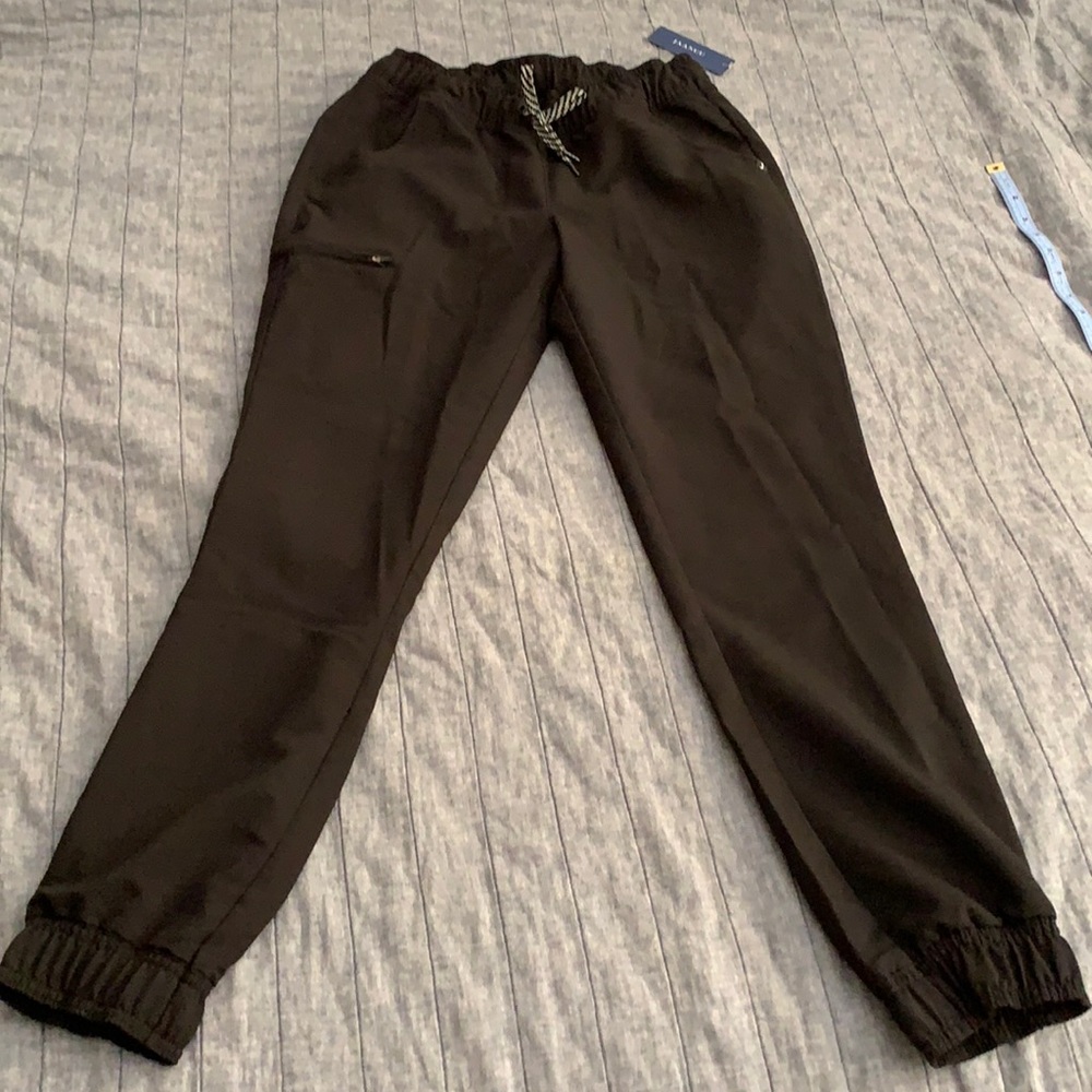 Jaanuu Jogger Scrub Pants
